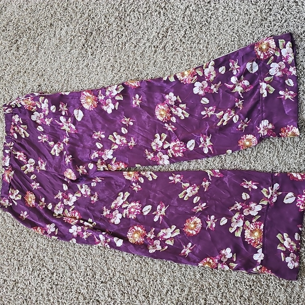 NWT Harlowe & Graham Wide Leg Pants Silky Floral Large Pull-On Flowy Elastic - Picture 6 of 7